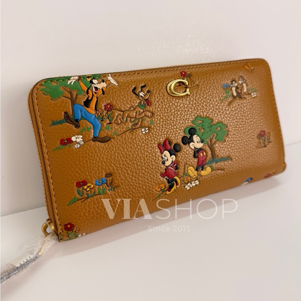 VIRAL Disney X Coach Essential Accordion Zip Wallet Mickey Mouse & Friends CAE74